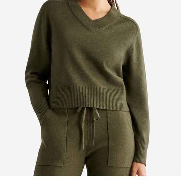 Roots Knit Set Small - Picture 2 of 5